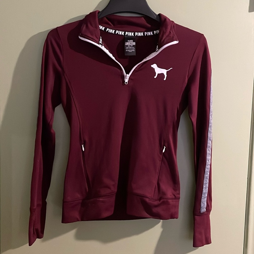 Half zip, tight fitted jacket